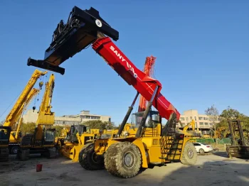 Used SANY SRSC45H1 Reach Stacker for Sale2