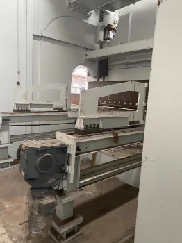 Used TianShui 2 WE67K CNC Press Brake Machine for Sale7