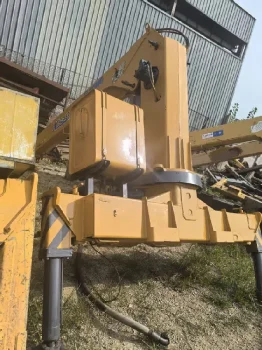 Used XCMG S06.38K60 Stick Boom Crane Truck for Sale3