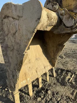 Used CAT 340D2L Crawler Excavator for Sale4