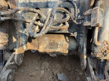 Used Doosan DH150W 7 Wheel Excavator for Sale8