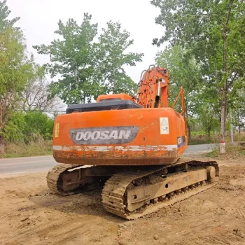 Used Doosan DH225LC 7 Crawler Excavator for Sale5