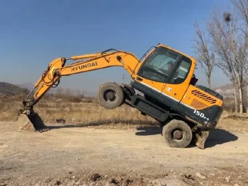 Used Hyundai R150W 9 Wheel Excavator for Sale3