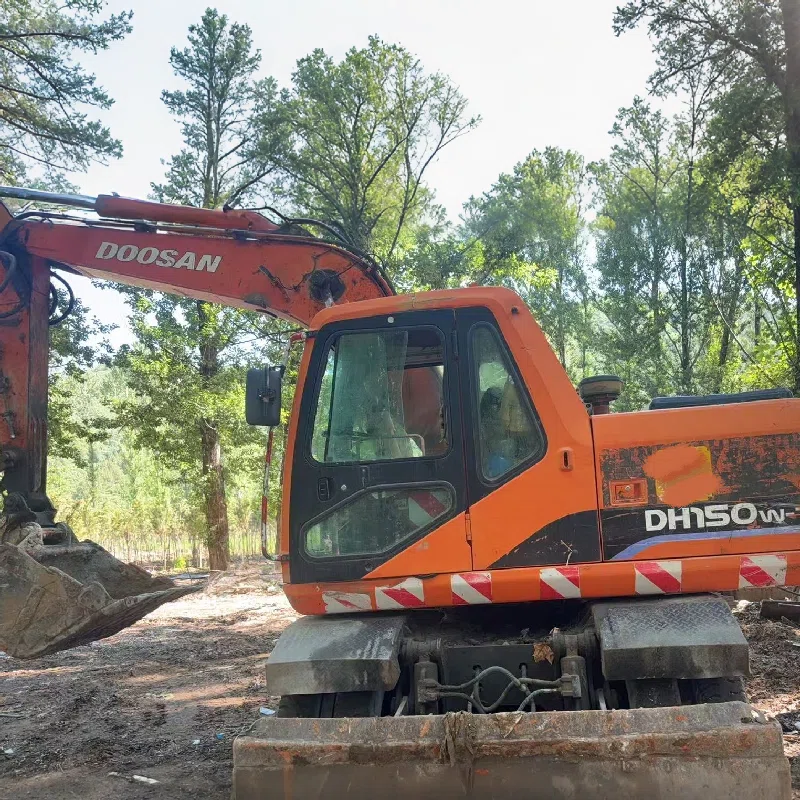 Used Doosan DH150W 7 Wheel Excavator for Sale
