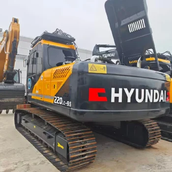 Used Hyundai R220LC 9S 22.25 Ton Crawler Excavator for Sale2