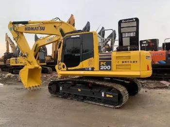 Used Komatsu PC200 8N1 19.5 Ton Crawler Excavator for Sale1