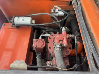 Used LIUGONG 920E Crawler Excavator for Sale7