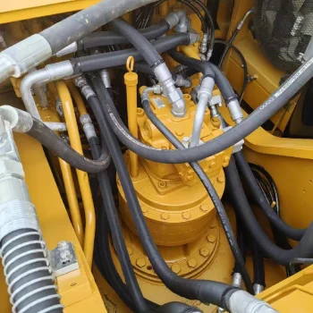 Used CAT 330D2 30 Ton Crawler Excavator for Sale8