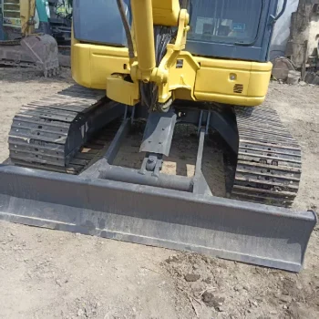 Used KOMATSU PC40MR 4.11 Tons Mini Excavator for Sale7