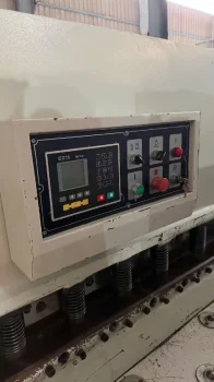 Used Swing Beam Shearing Machine Kanghai QC12Y 6×4000 for Sale3
