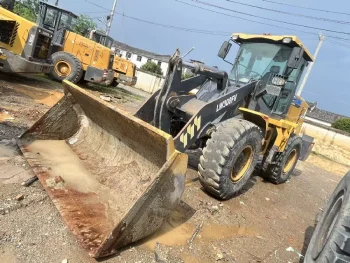 Used XCMG LW300FV Wheel Loader for Sale3 1