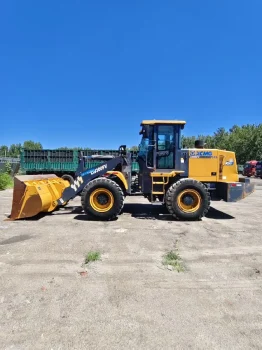Used XCMG LW300FV Wheel Loader for Sale3