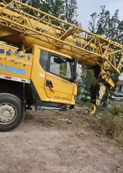 Used XCMG QY50KC Truck Crane for Sale3