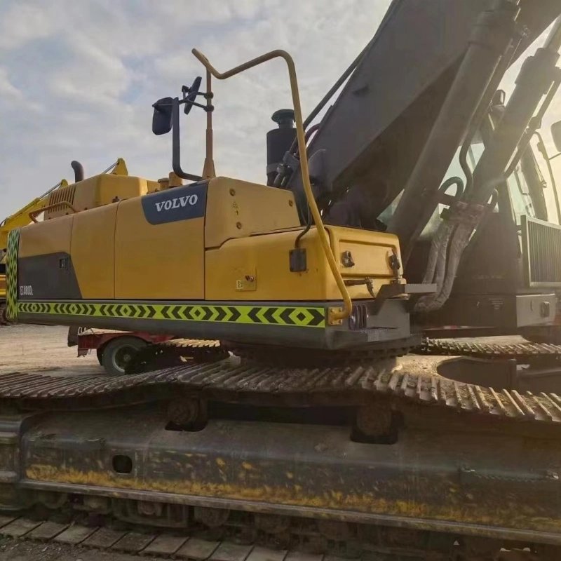 Used Volvo 480 Construction Equipment Excavator for Sale at Low Prices