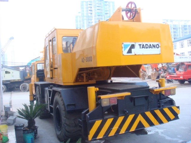 Used Tadano Truck Crane Tadano Az-300d with