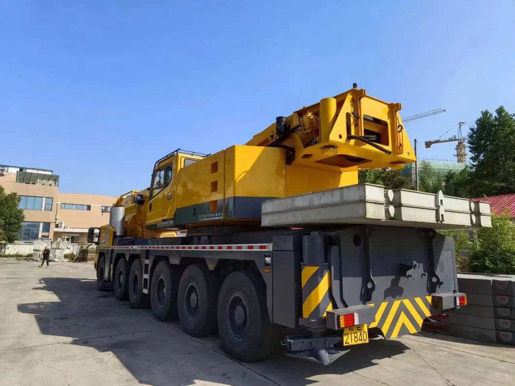 2011 Xg Qay240 240t Truck Crane Used Mobile Crane All Terrain Crane Used Crane for Sale