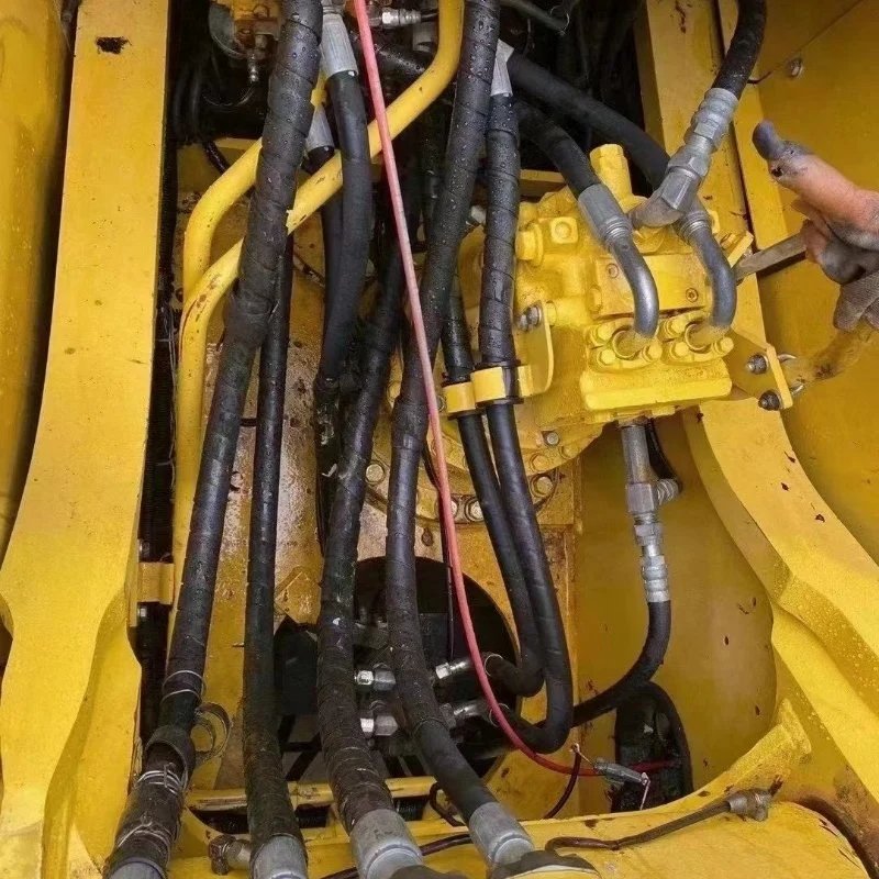 Good Condition Original Design Used Japanese Komatsu Excavator Machine