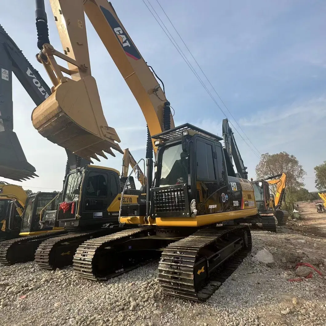Used Construction Equipment Excavator Medium Carter 320 Sells Well at Low Prices