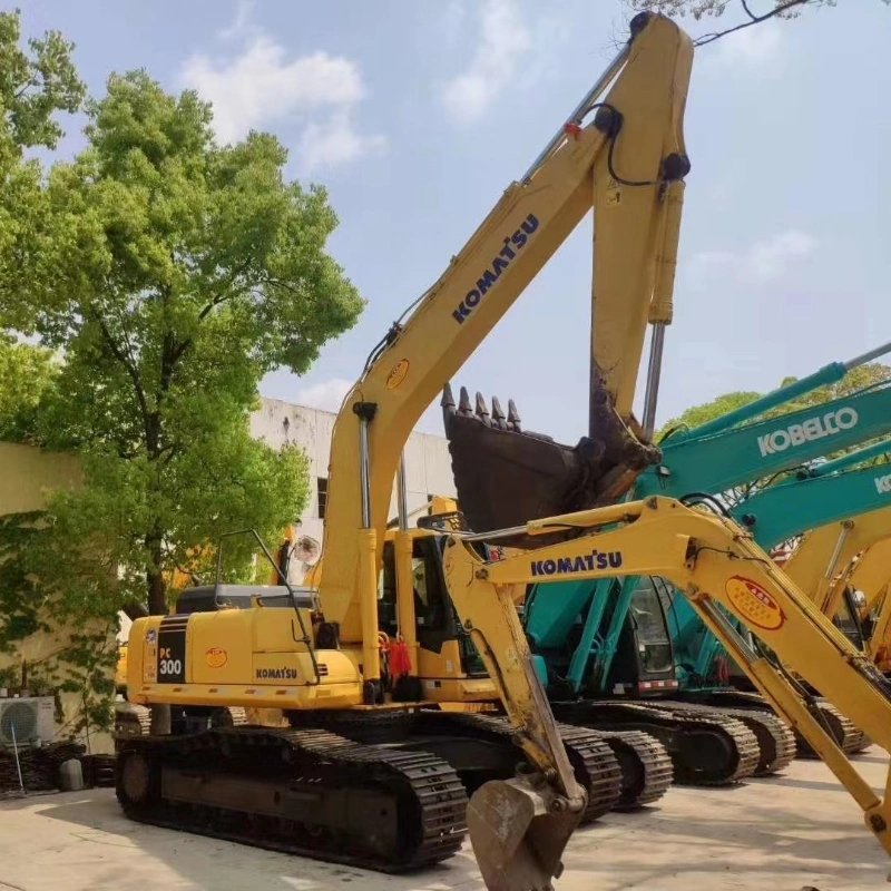 Good Condition Original Design Used Japanese Komatsu Excavator Machine