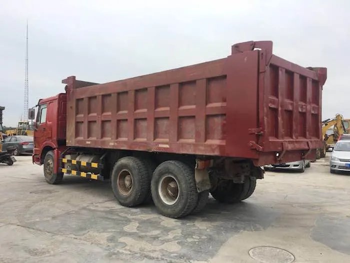 Second Hand Used China HOWO Sinotruk Dump Truck for Heavy Tipper
