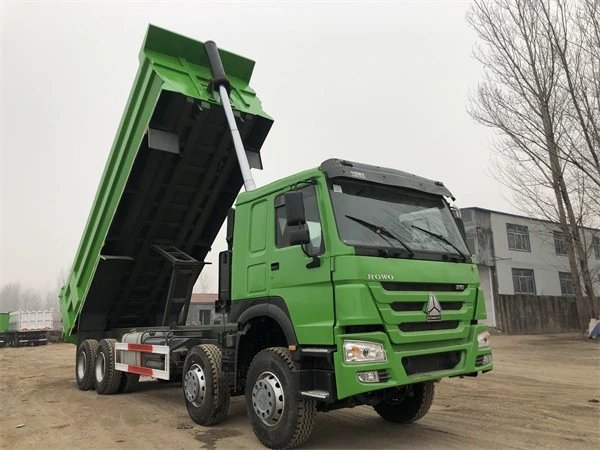 High Quality with Good Condition Sinotruk HOWO 10 Wheels 12 Wheels Used Dump Truck for Sale in Ghana