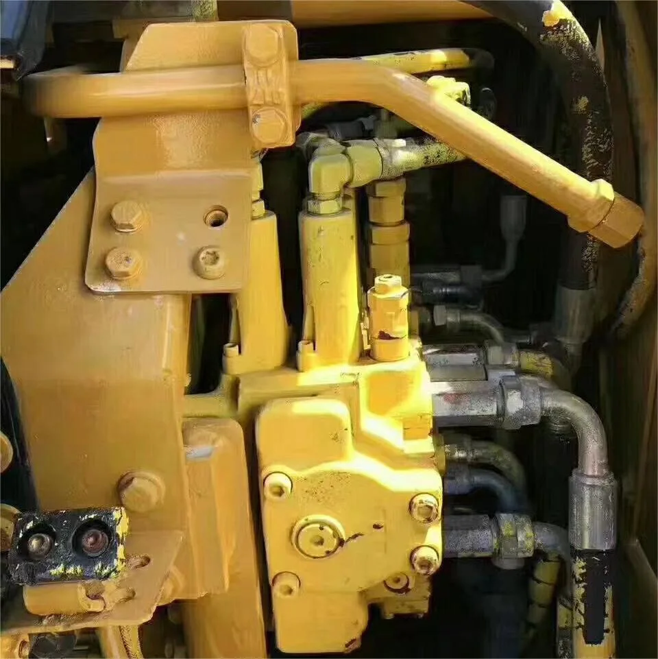Caterpillar Small Digger Used Excavator High Standard