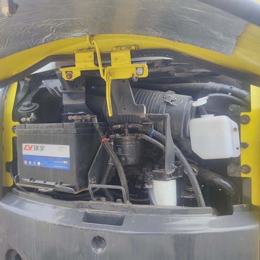 Y Anmar VI35 Used Excavator with Good Condition