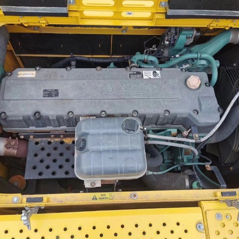 Big Machine Used 46 Ton Volvo 460 Excavator Machine for Sale Crawler Excavator