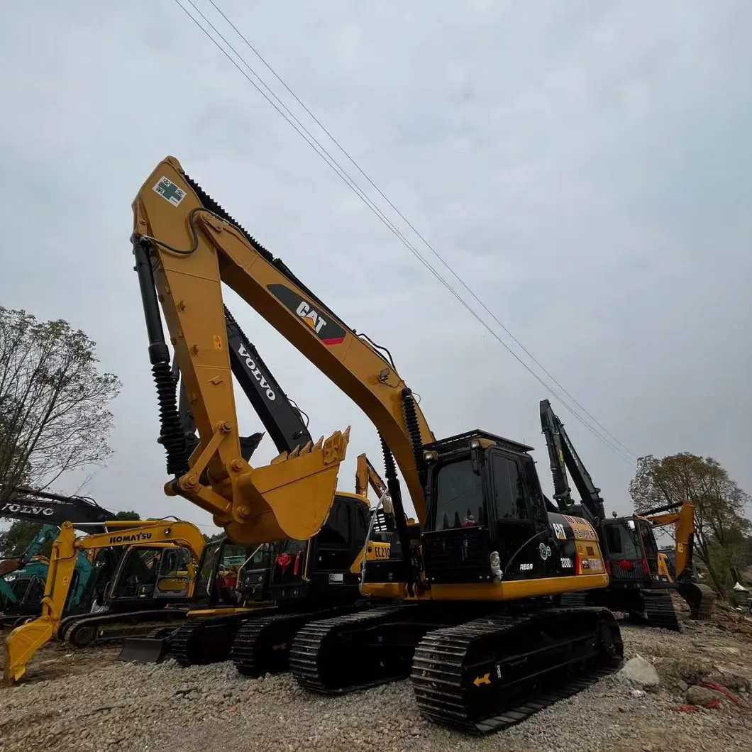 Used Construction Equipment Excavator Medium Carter 320 Sells Well at Low Prices