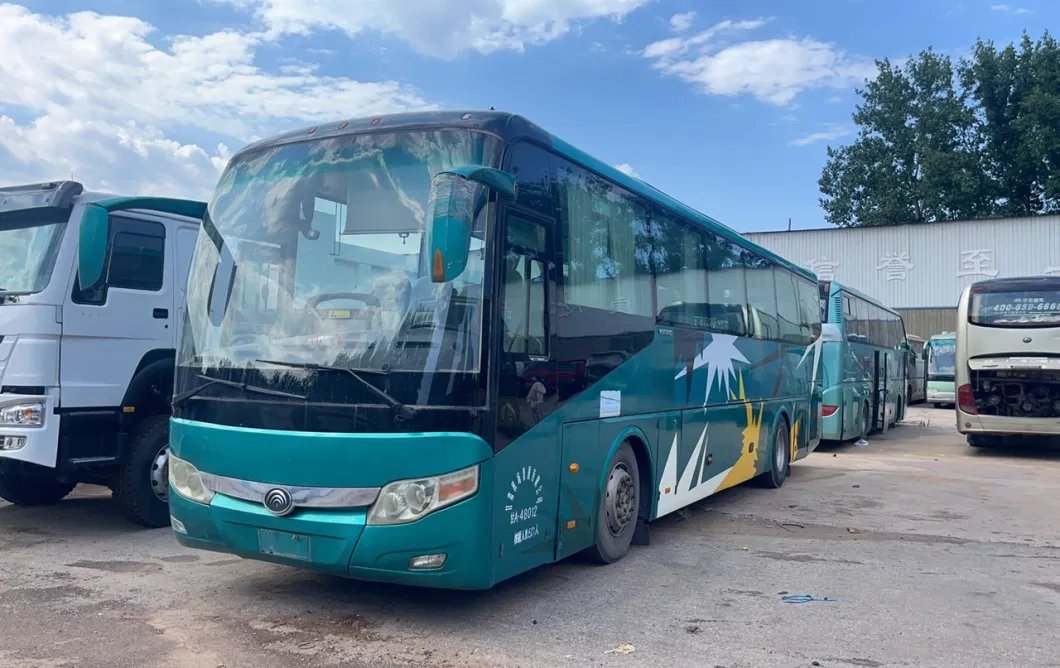 Fine 51 Seats Bus Used Diesel Engine Coach Buses 2+2 Layout Tour Bus with Luggage Rack for Sale