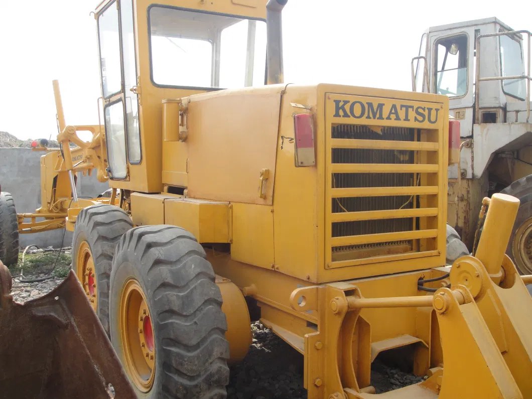 Used Komatsu Motor Grader Gd623 Original Komatsu Gd511A Gd650 Used Motor Grader with Good Quality