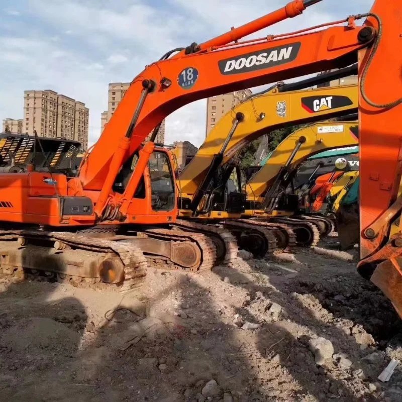 New Doosan370 Second-Hand Excavator for Sale at a Low Price