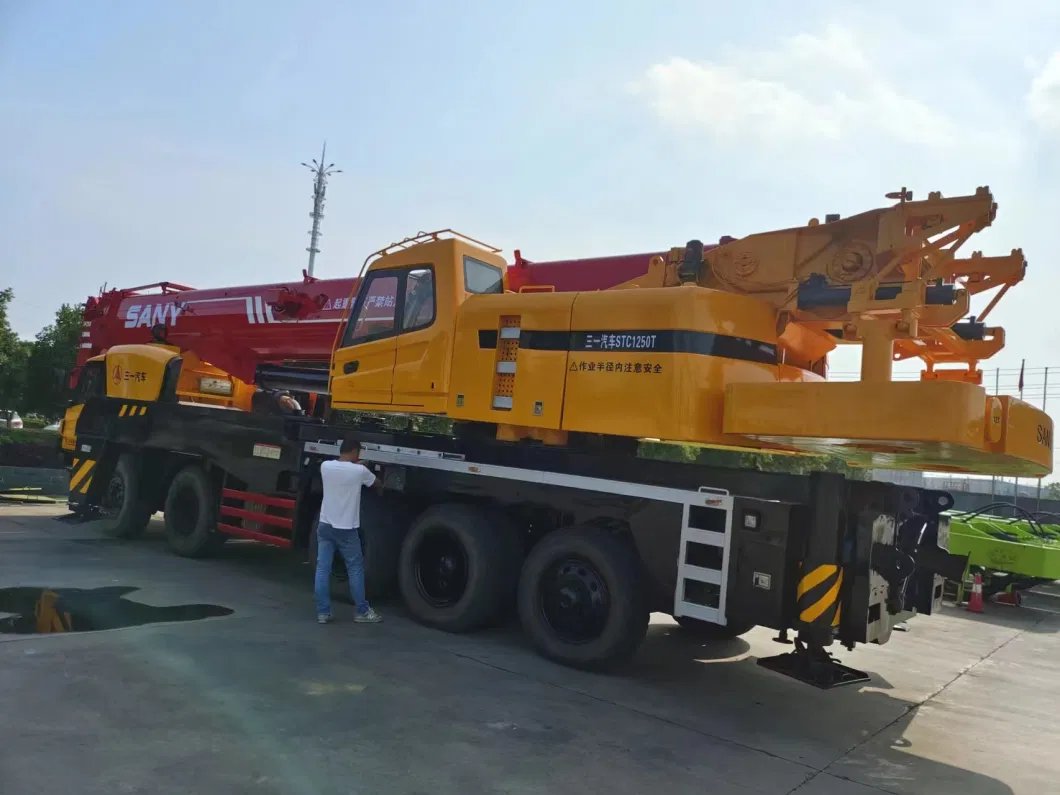 2015 Mobile Crane 125ton Truck-Mounted Telescopic Crane Construction Equipment