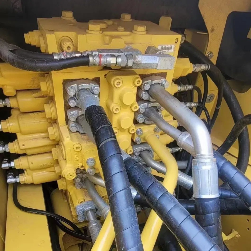 Heavy Duty 20t 20 Ton Excavadora Usada Excavators Price Excavadora Usada PC200-8 PC220 Komatsu Used Crawler Good Condition Excavator