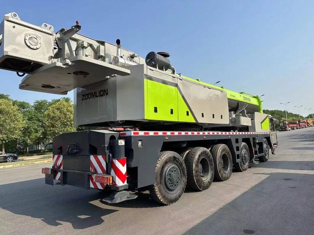 2011 Zoomlion Good Renovated Condition 90t Truck Crane Mobile Crane Construction Machine