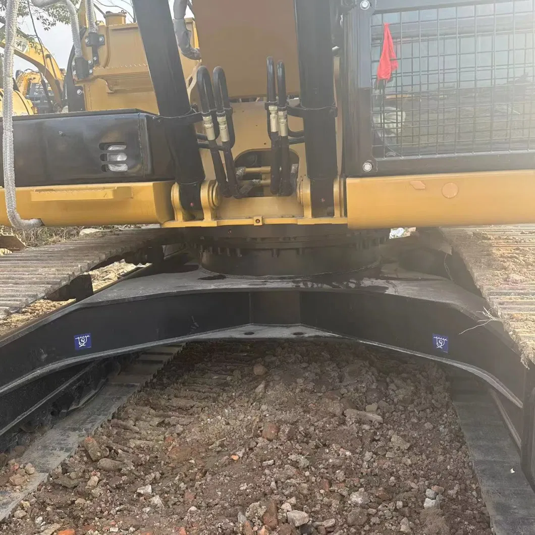 Used Construction Equipment Excavator Medium Carter 320 Sells Well at Low Prices