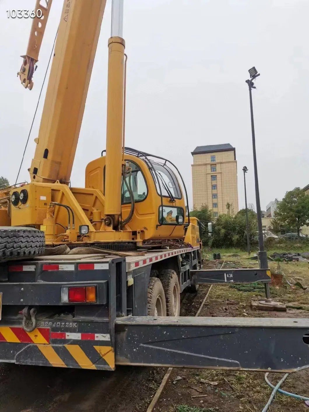 2019 Xg 25ton Engineering Construction Machinery Mobile Crane Truck Crane